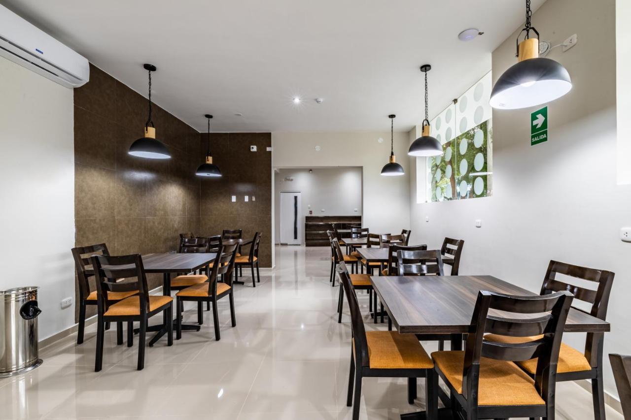 Hotel Solec Πιούρα Εξωτερικό φωτογραφία
